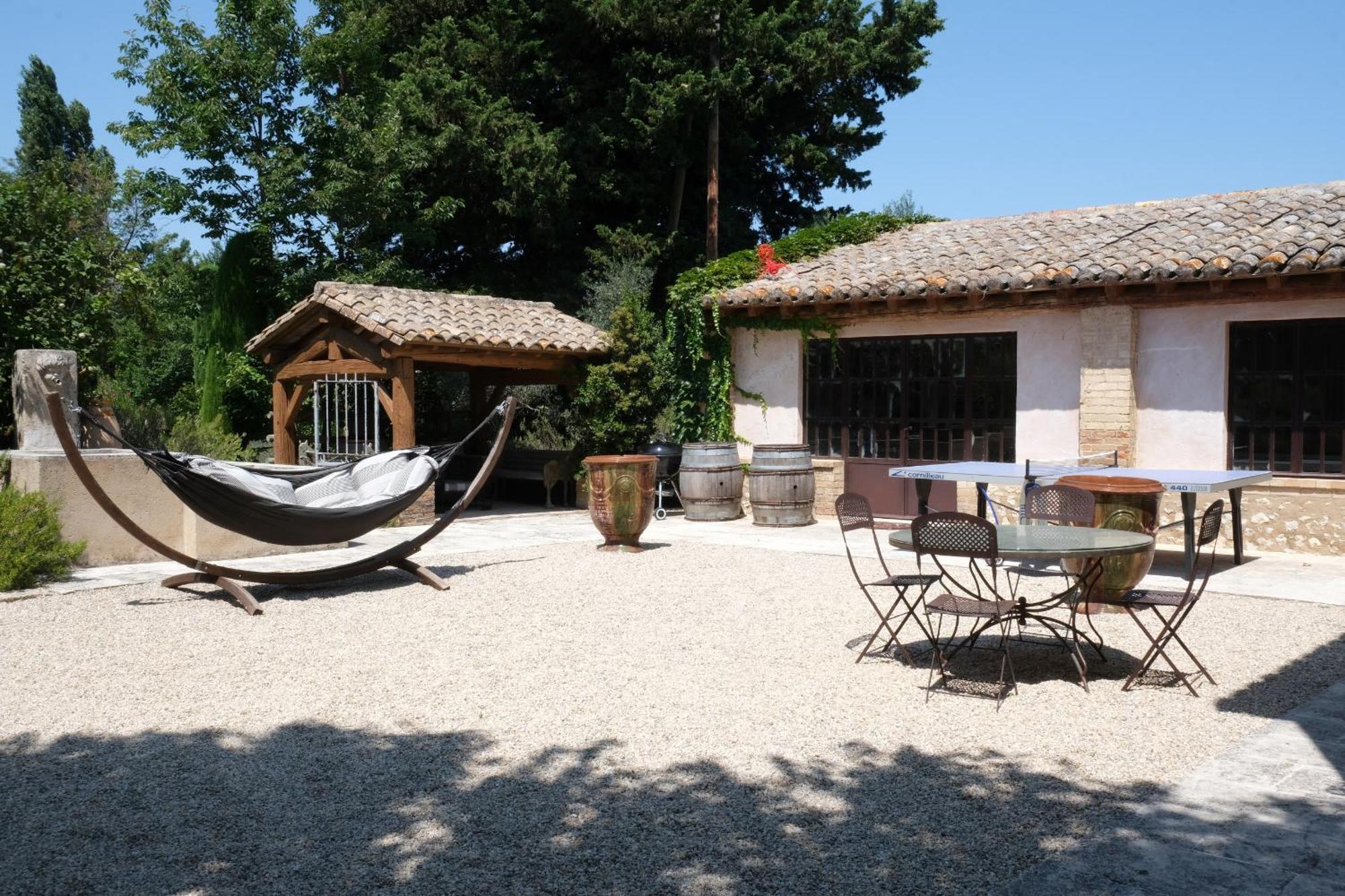 Typical Provencal Farm House Close To L'Isle Sur La Sorgue - 12 Persons Кавайон Экстерьер фото