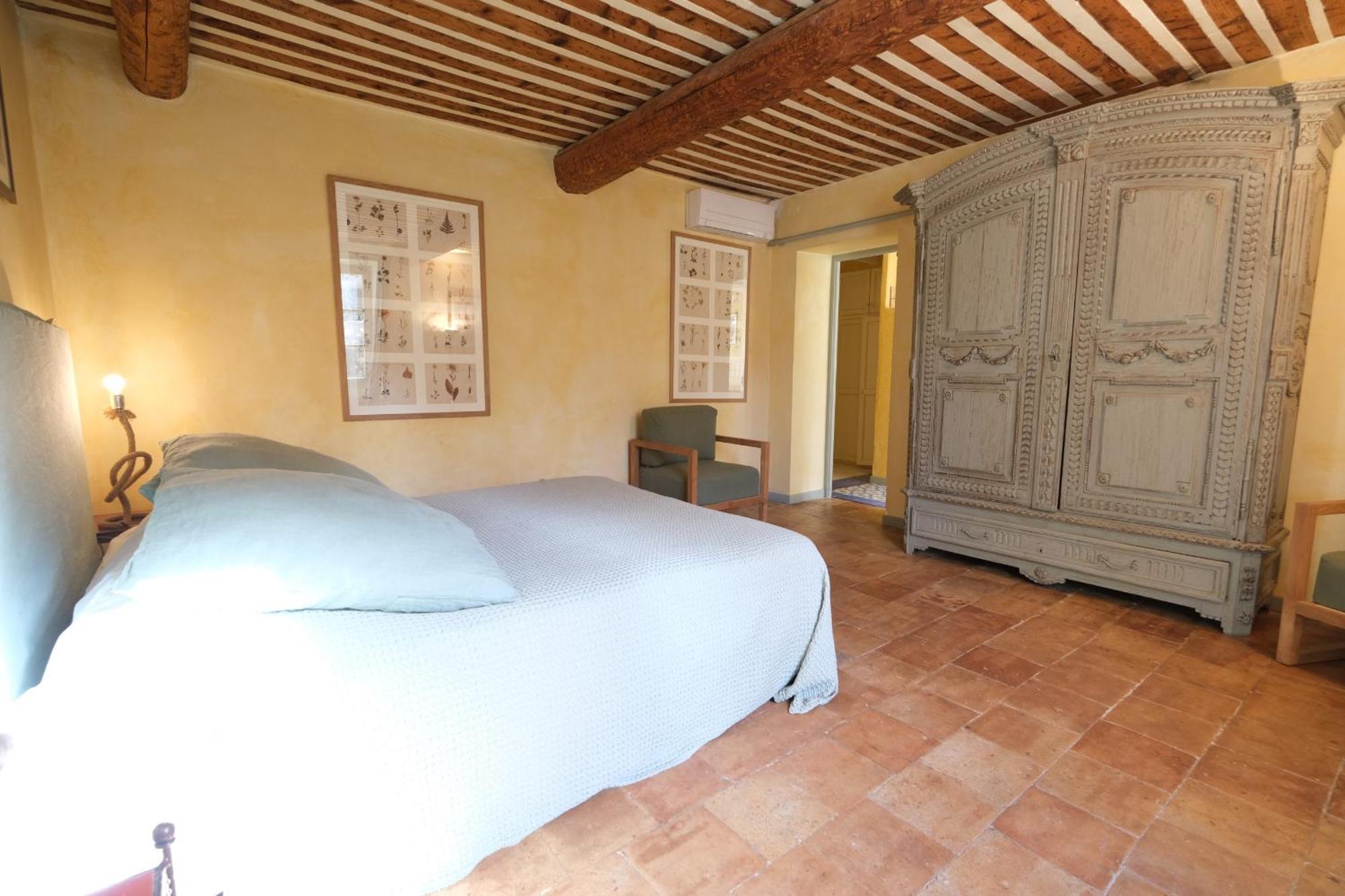 Typical Provencal Farm House Close To L'Isle Sur La Sorgue - 12 Persons Кавайон Экстерьер фото